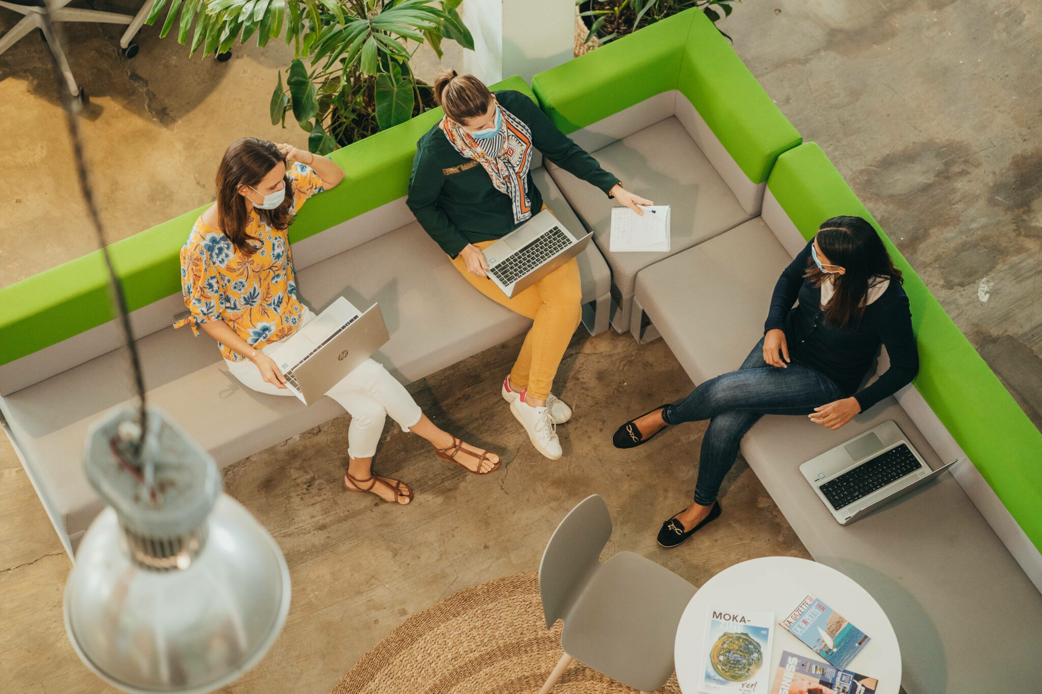 Coworking Space and Hybrid Working Model: 2022 Office Trends